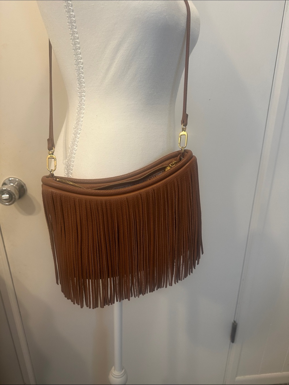 Hobo Fringe Crossbody Bag in Brown - Sleek Everyday Shoulder Bag